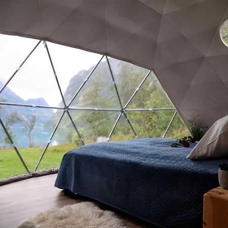 Olden Glamping - One With Nature Stryn Exterior foto